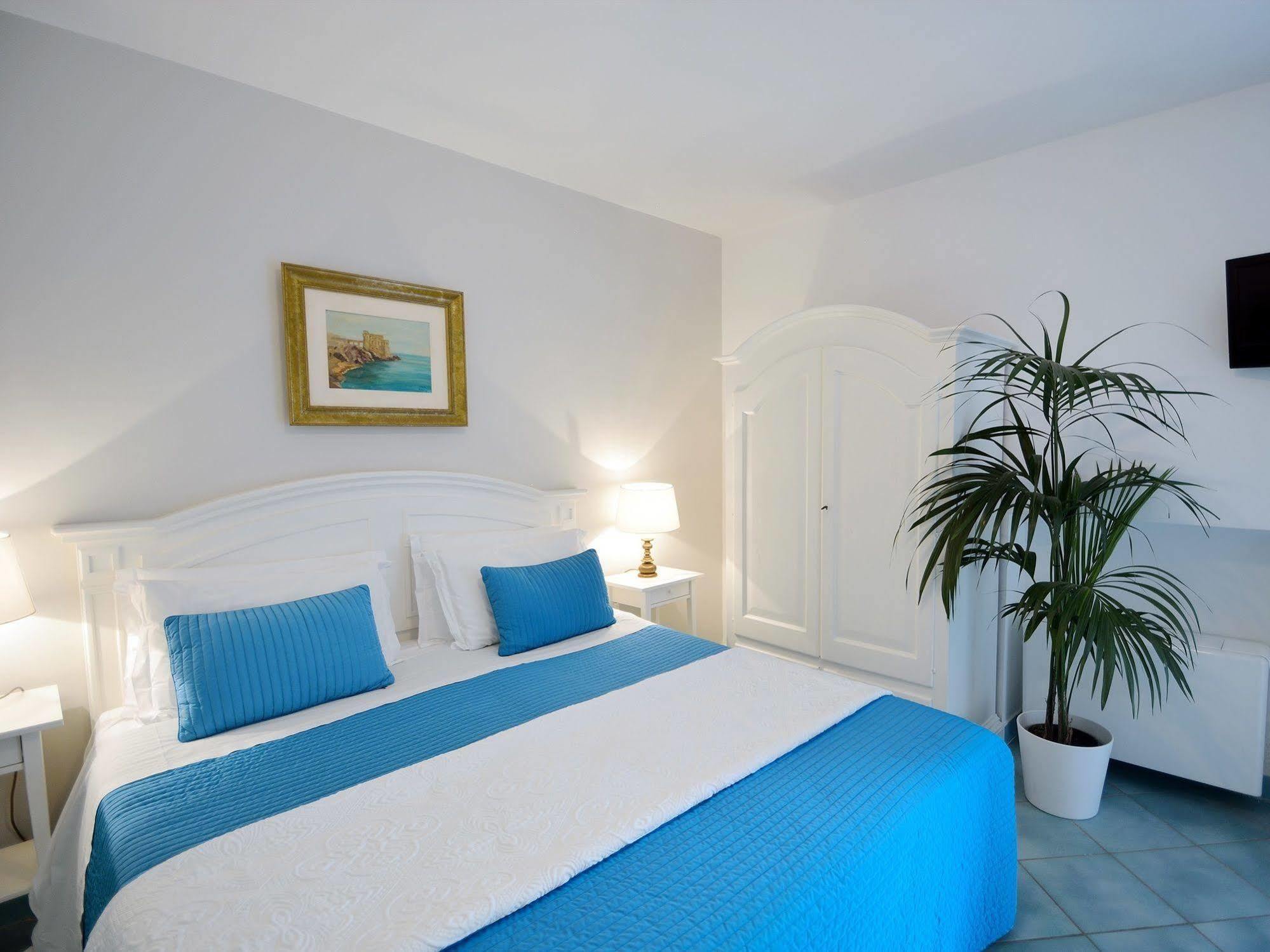 Torre Paradiso Apartahotel